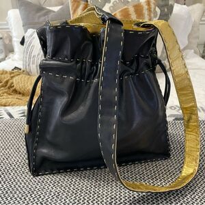 Donna Karan Vintage Blk/Gld Leather Bucket Crossbody Bag